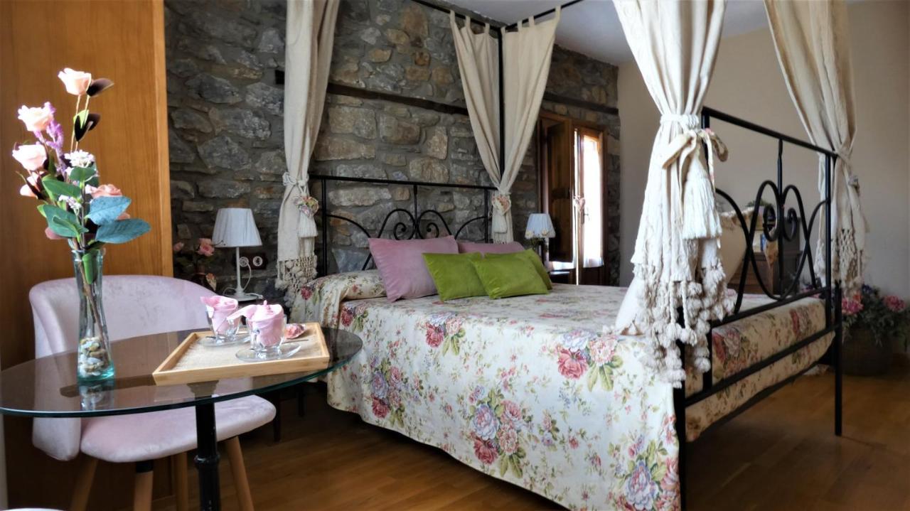 La Posada Del Isabena Roda de Isabena Luaran gambar