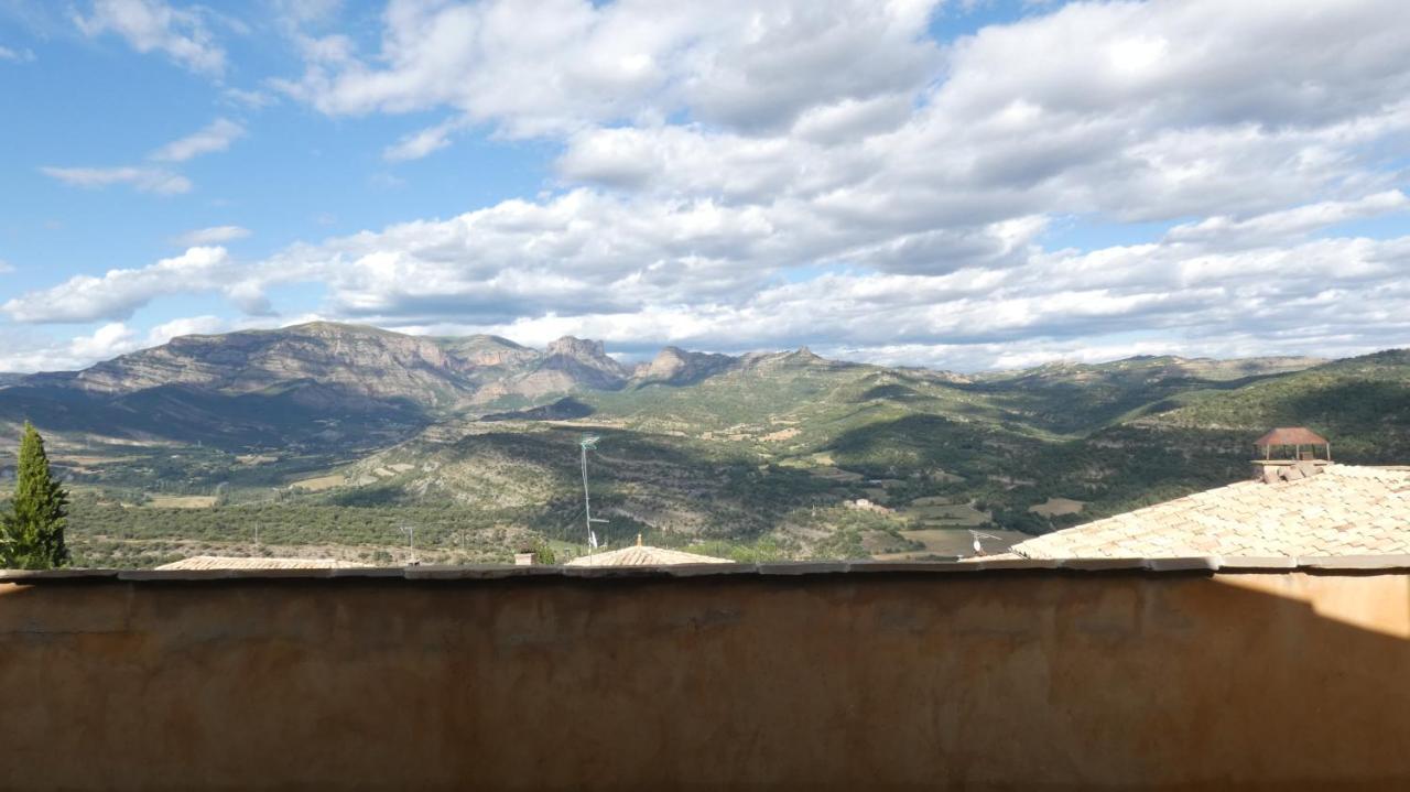 La Posada Del Isabena Roda de Isabena Luaran gambar